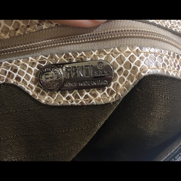 Vintage Fendi Beaded Baguette - Picture 5 of 5